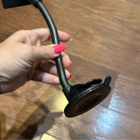 iHome Cell Phone Mount Car Cradle - Black - Picture 5 of 5